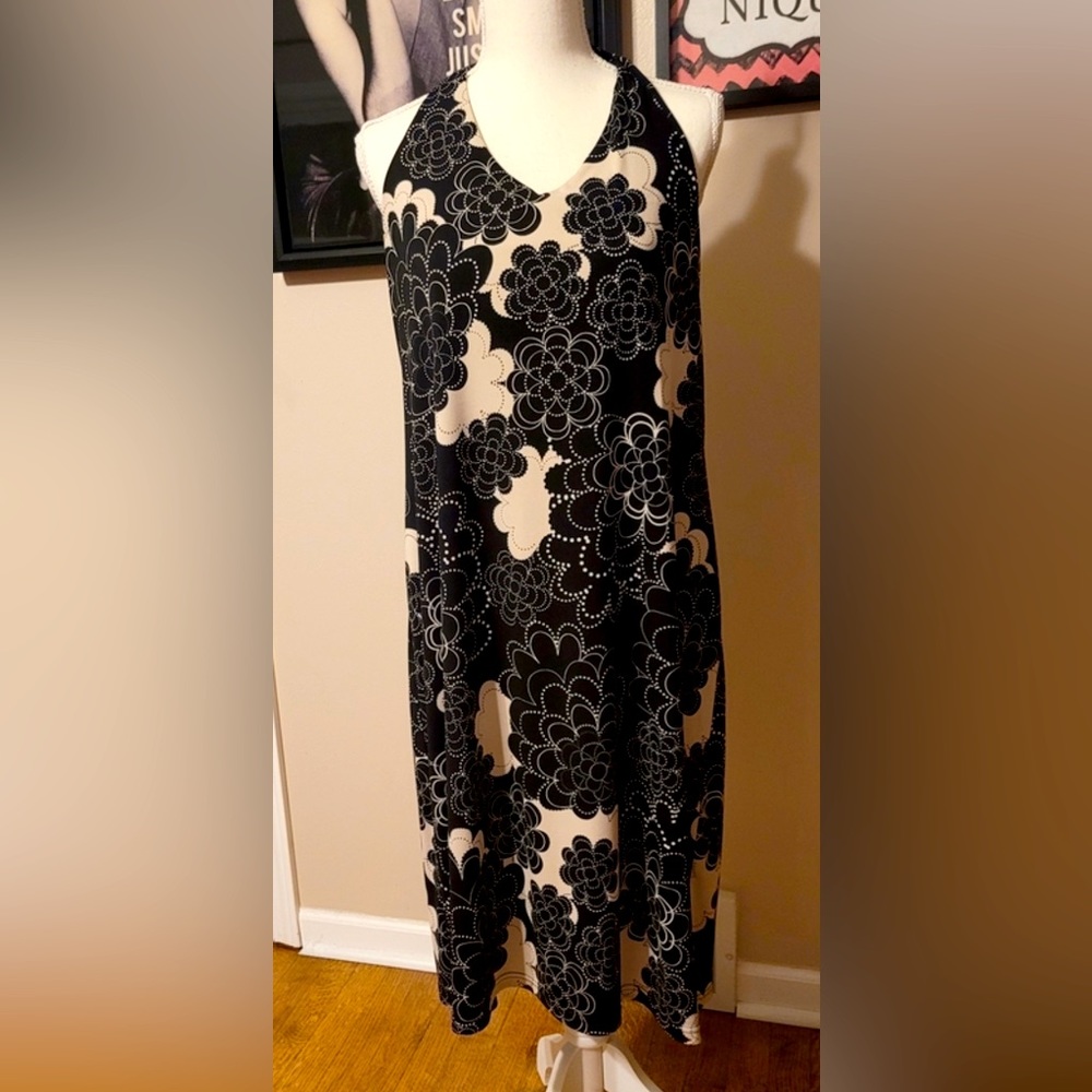 Black/cream halter dress